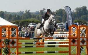 MR Showjumping